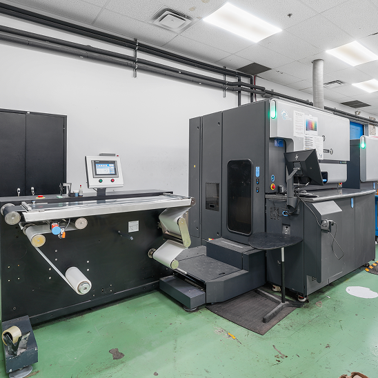 Roll label equipment